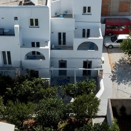 Konukevi Aegeon Garden 3*