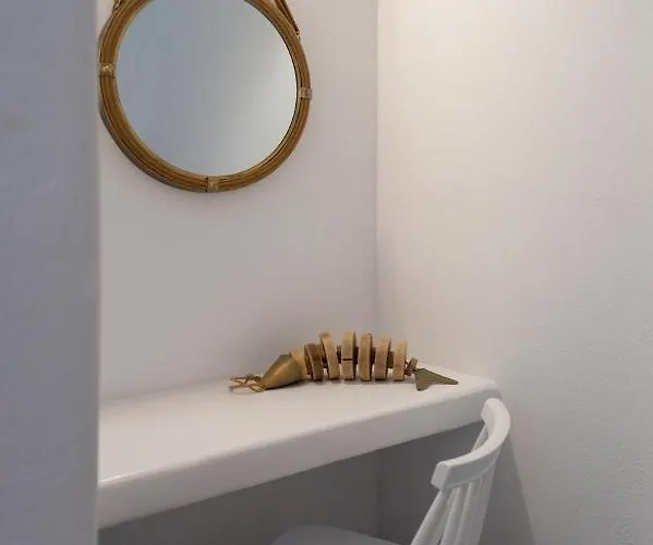 Aegeon Garden بيت ضيافة باروس